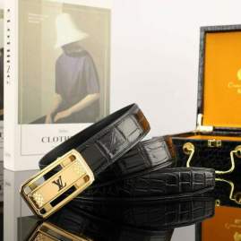 Picture of Louis Vuitton Belts _SKUfw204796863fw